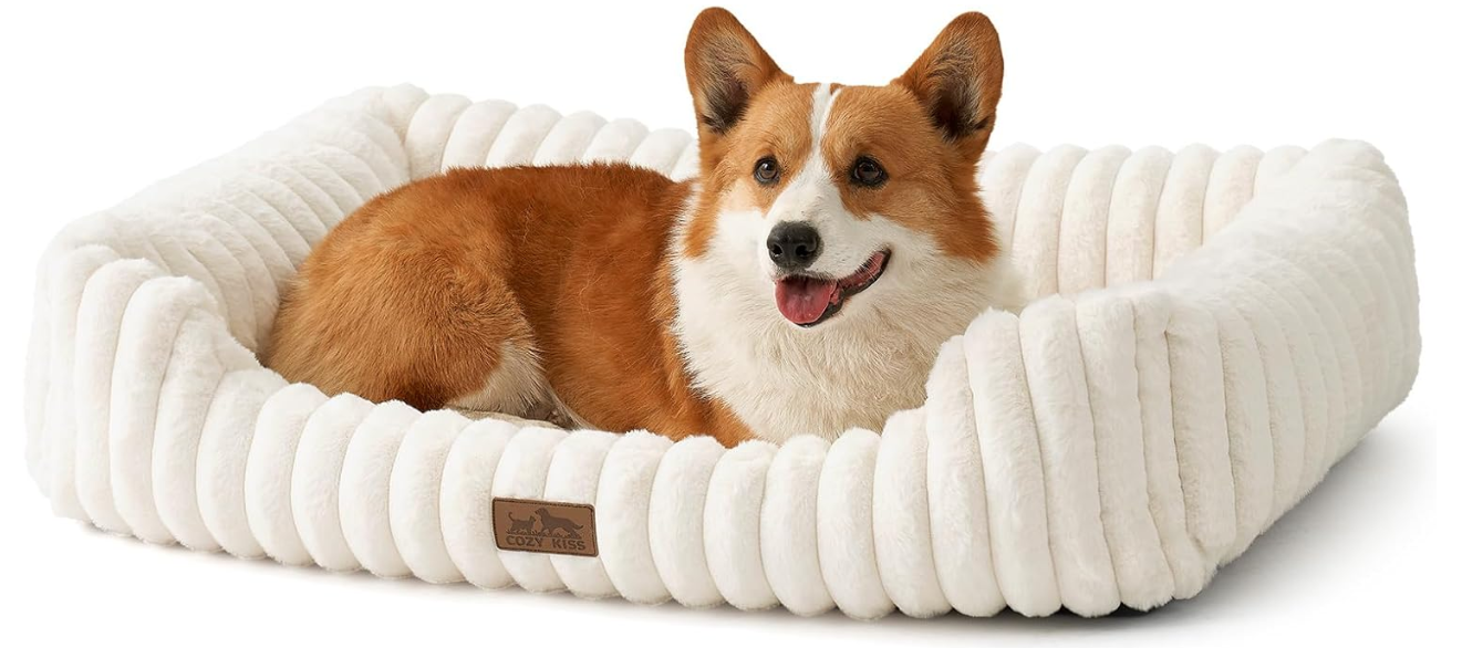 Rectangular Bed With Cuts (S)